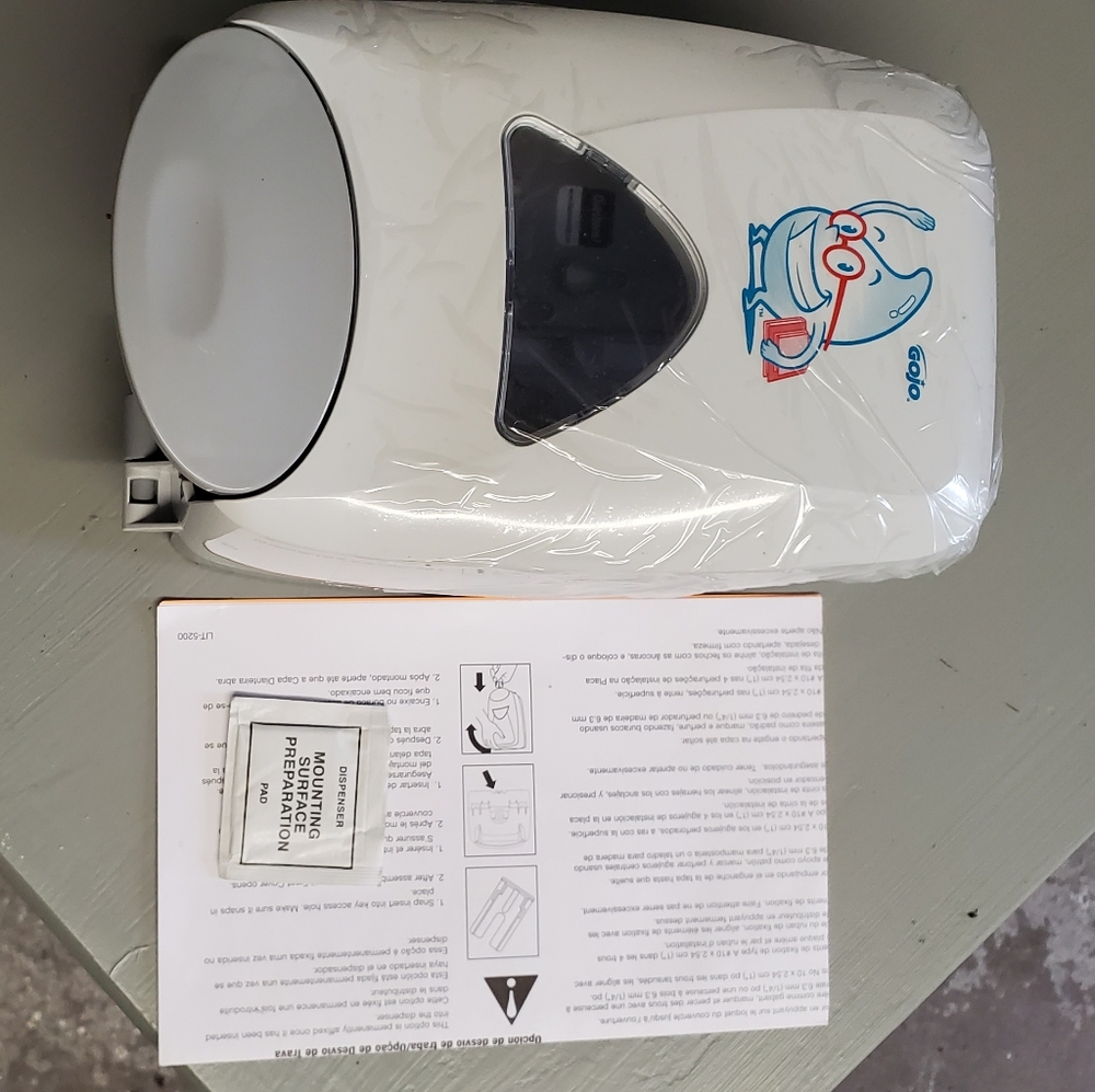 Brand new Gojo soap dispenser